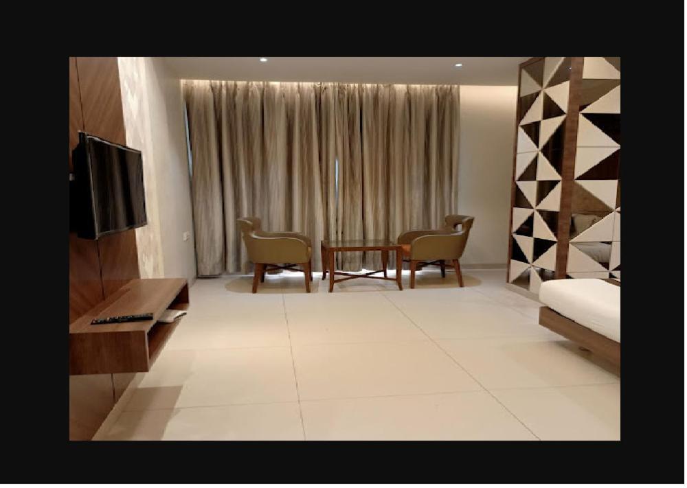 Hotel Mathoshree ターネー エクステリア 写真